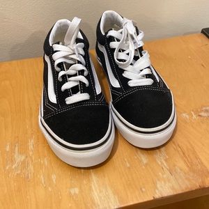 Toddler boys black vans size 2, New with no box